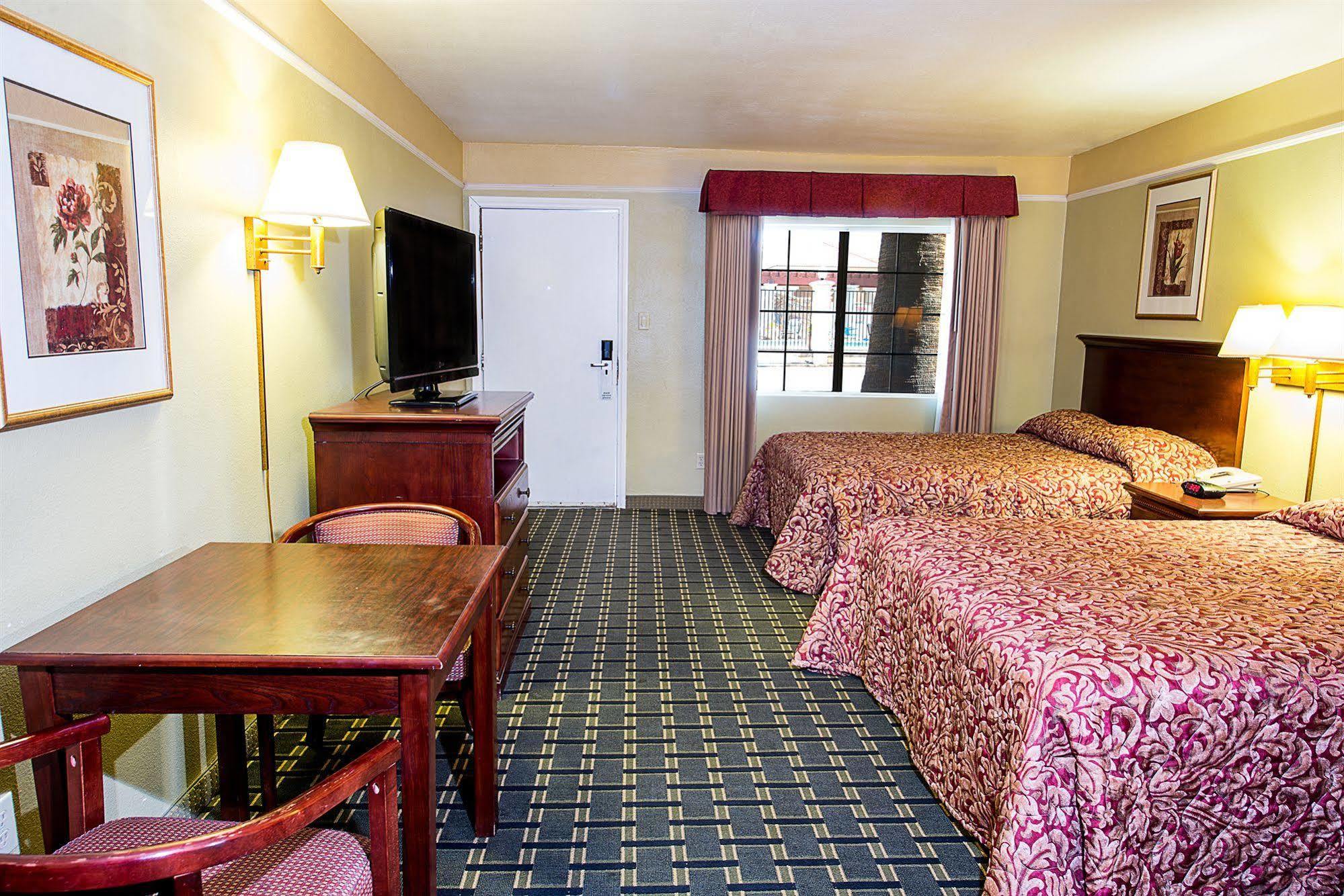 Hotel Econo Blythe